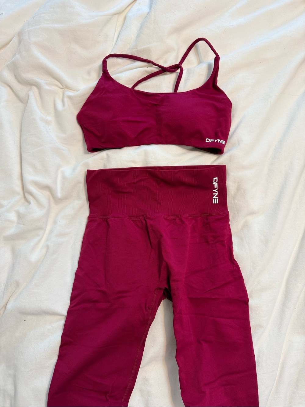 Dynamic Bra and Legging Set - Berry - Picture 5 of 5
